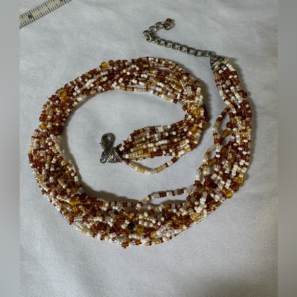 Neutral tone torsade style seed bead necklace - Picture 4 of 4